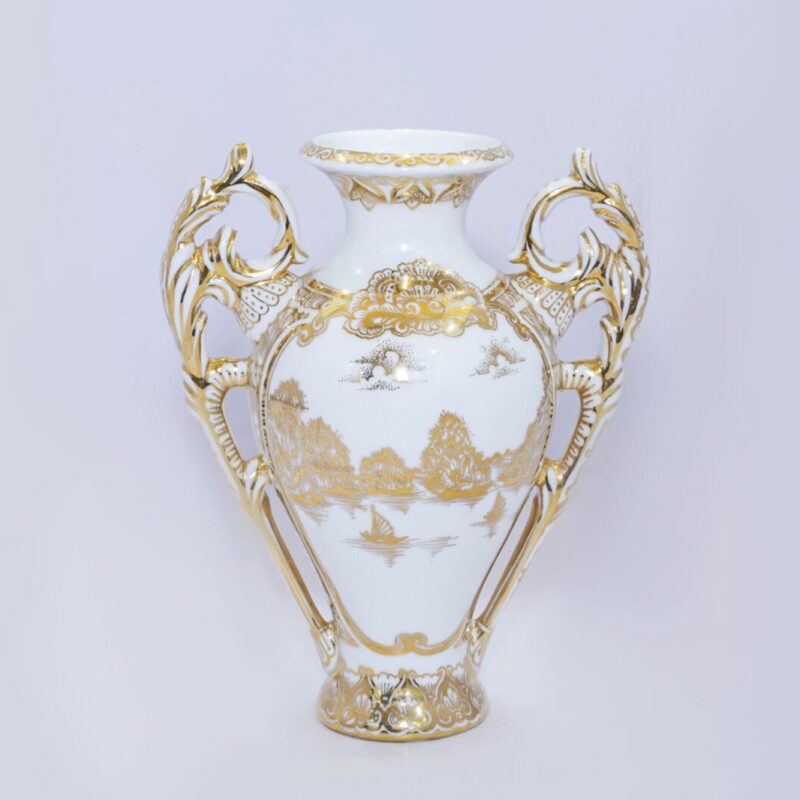 cúp sứ vẽ vàng